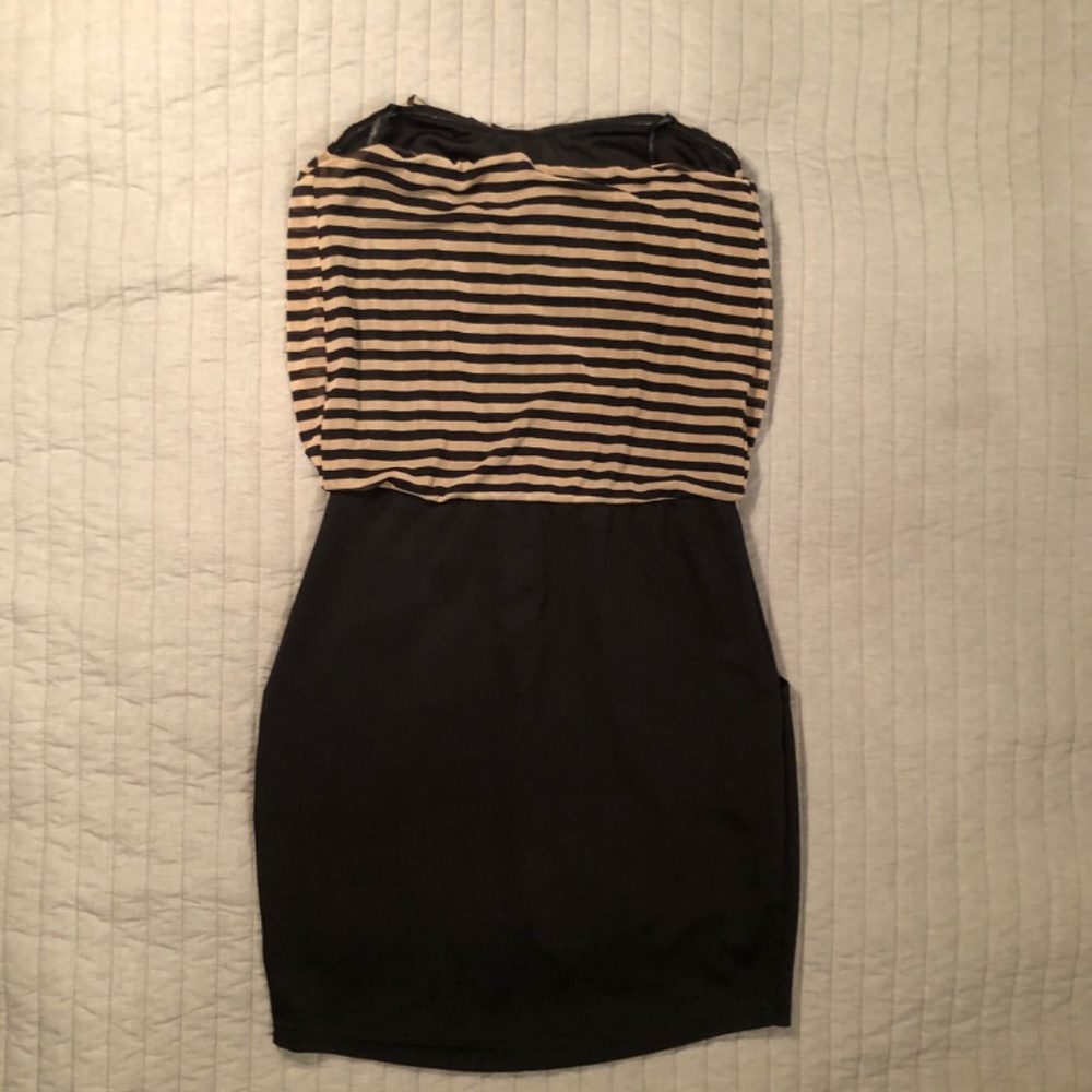 Strapless Striped Mini Dress - Picture 3 of 5